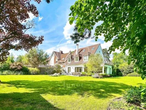Croix - BARBIEUX - Maison à vendre - 8 pièces - 221.38 m² - jard