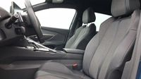 Peugeot 3008 Plug-in Hybrid 225ch Allure Pack e-EAT8 — photo 9