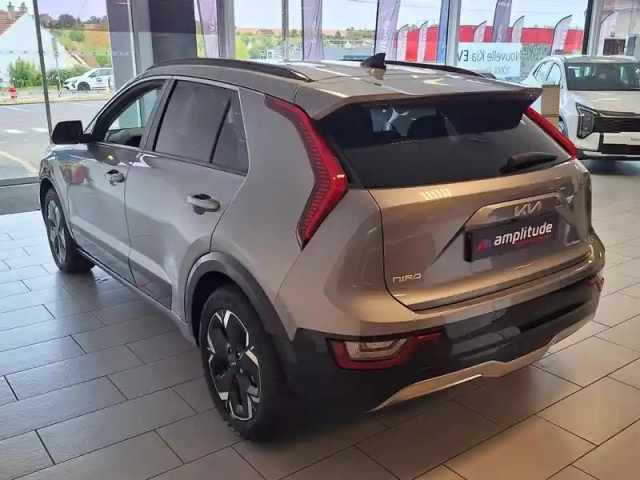 Kia Niro ev 204ch premium — photo 7
