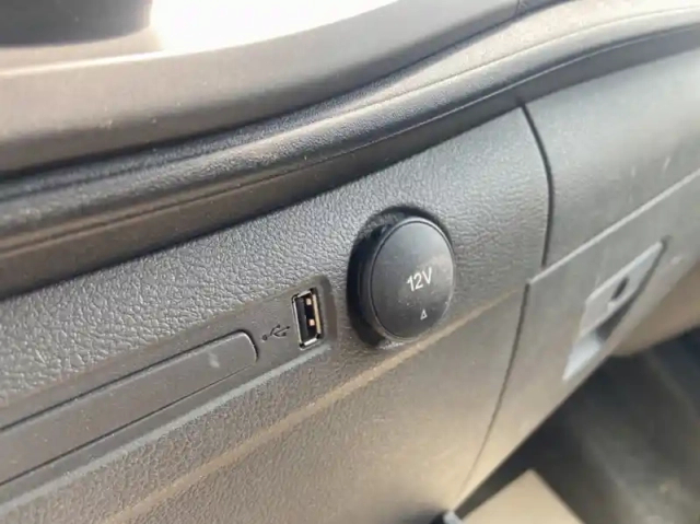 Ford Transit châssis ccb p350 l2 2.0 ecoblue 165ch trend — photo 22