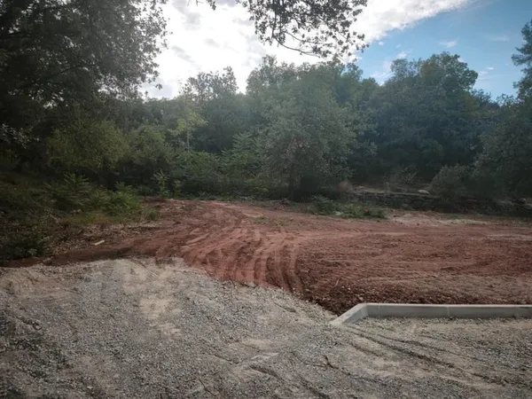 Terrain 1020 m²