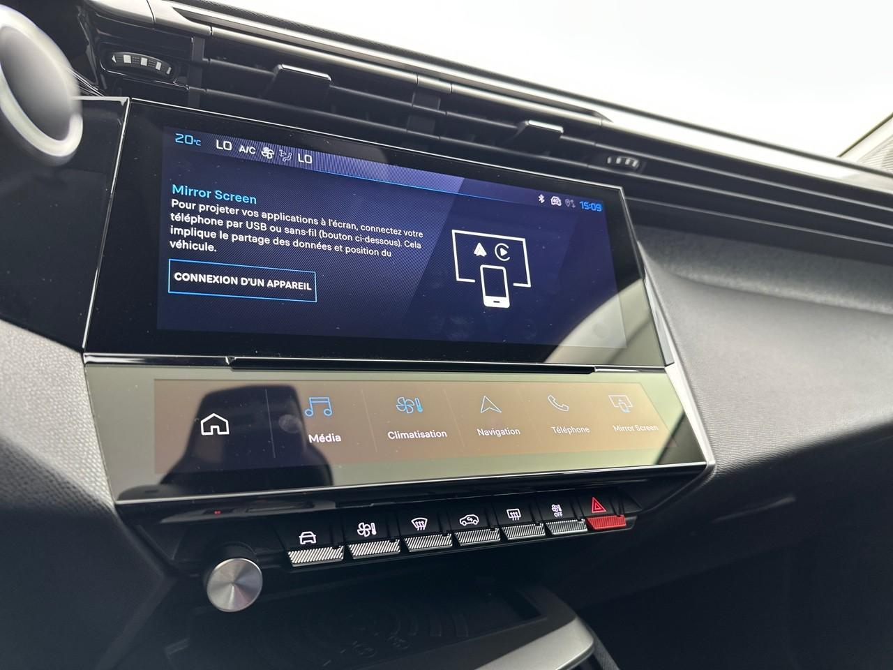 Peugeot 308 hybrid 145 e-dcs6 allure — photo 25