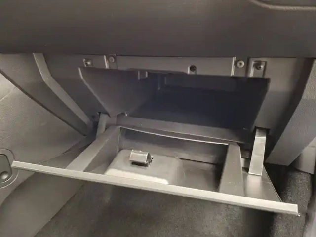 Dacia Sandero eco-g 100 — photo 35
