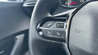 Peugeot 2008 1.2 100ch S&S Style — photo 24
