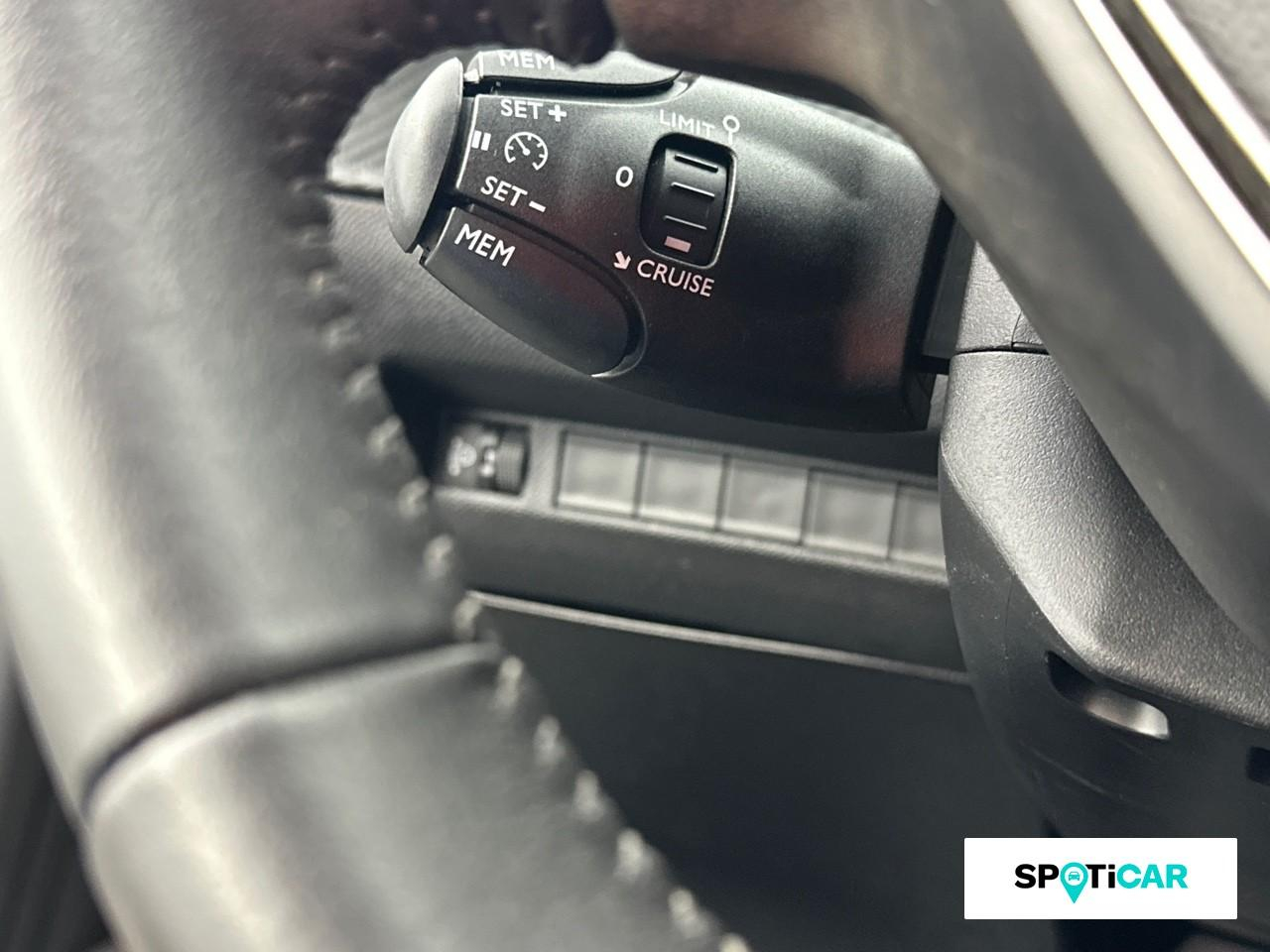 Peugeot 208 1.2 puretech 100ch s&s active — photo 18