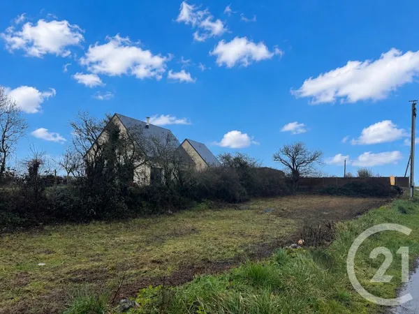 Terrain 807 m²