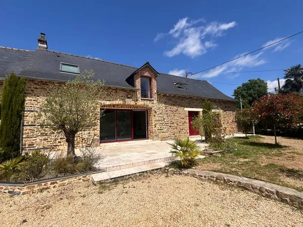 Maison Piré Chancé 5 pièce(s) 150 m2