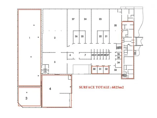 Local commercial 6825 m²