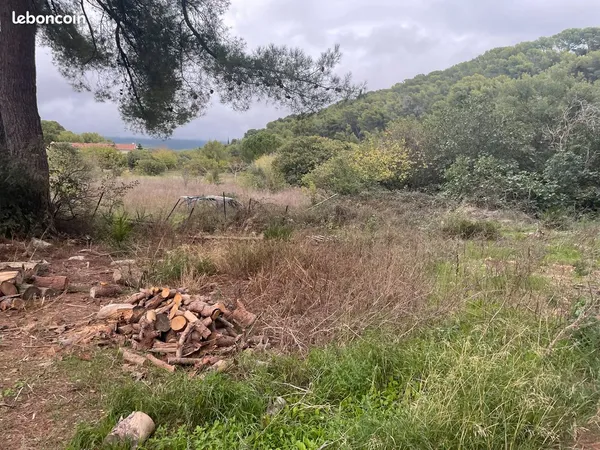 Beau terrain 1400m2