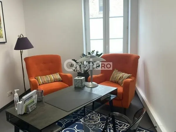 Bureau 14 m²
