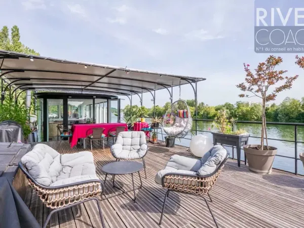 Péniche 5 pièces 150 m²
