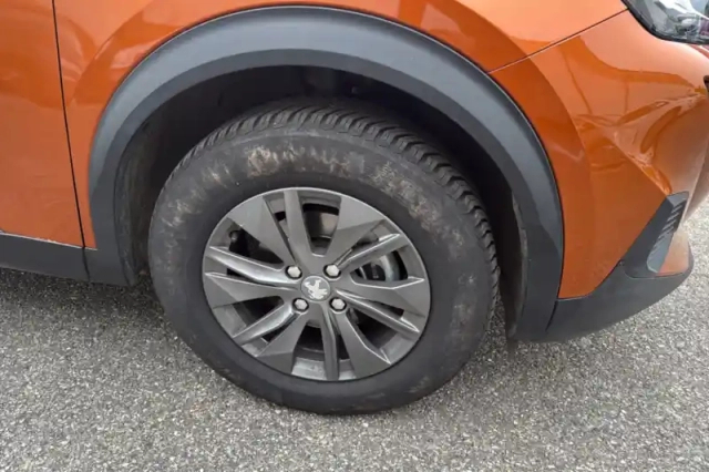 Peugeot 2008 puretech 100 s&amp;s bvm6 — photo 127
