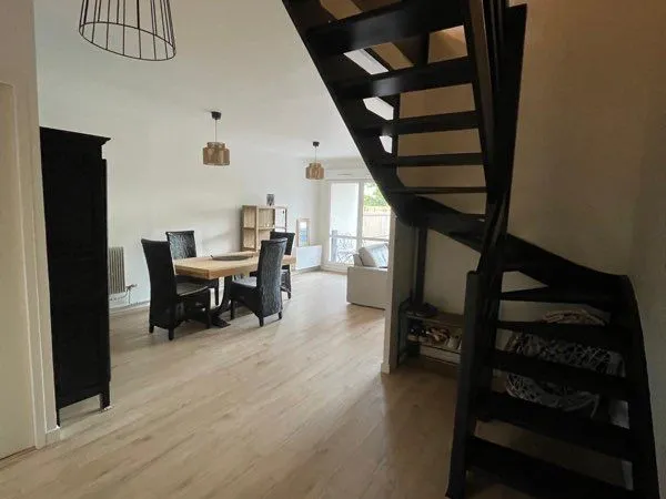 Appartement meublé * 101m2 * Val de Murigny
