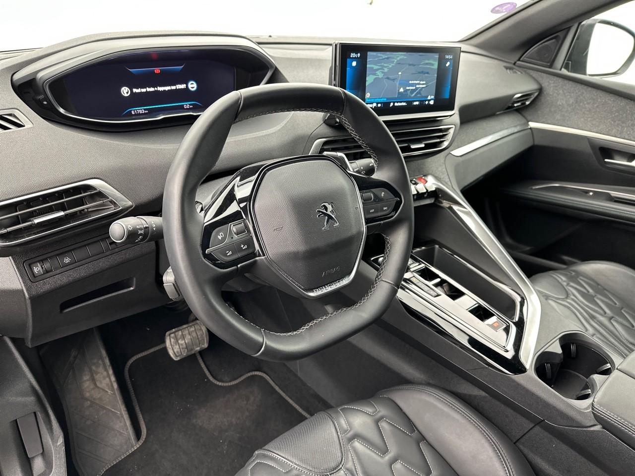Peugeot 5008 puretech 130ch s&s eat8 allure pack — photo 8