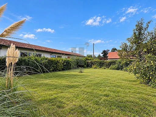 Terrain 400 m²