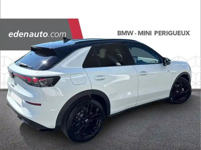 Volkswagen T-Roc 1.5 etsi evo2 hybrid 150 ch dsg7 — photo 2