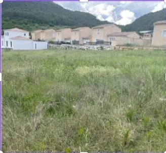 Terrain 1771 m²