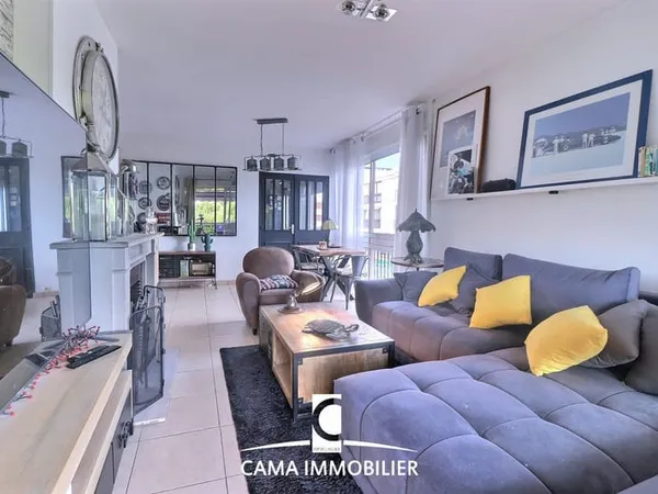 Appartement 4 pièces avec LOGGIA OUVERTE, Le Parc Montaigne