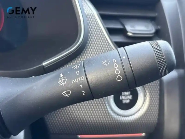 Renault Arkana mild hybrid 140 edc fap - 22 — photo 28