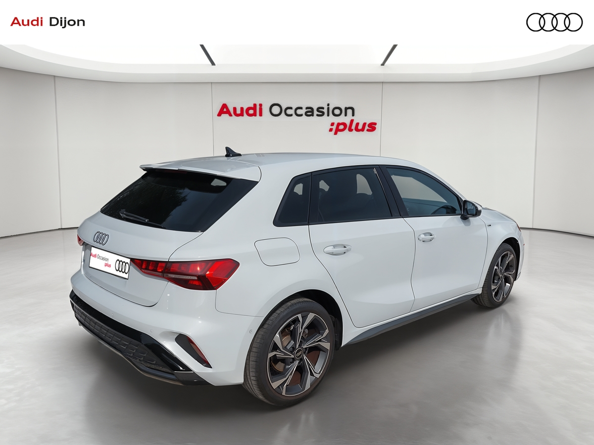 Audi A3 Sportback TFSI Mild Hybrid 116 S tronic 7 — photo 5