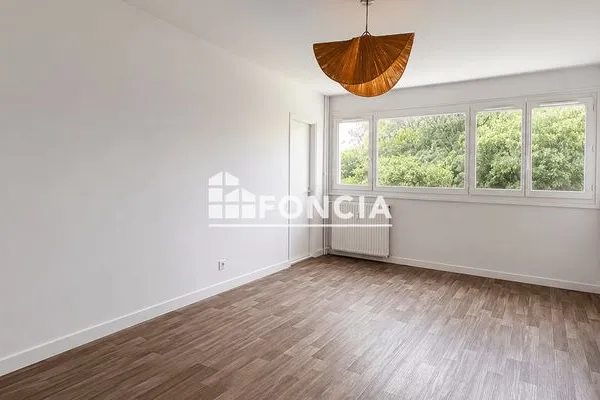 Appartement 2 pièces 62 m²