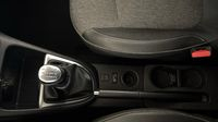 Renault Captur 0.9 TCe 90ch Intens - 19 — photo 22