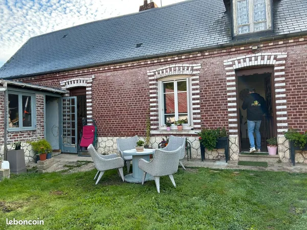 Maison à louer à Petit Caux