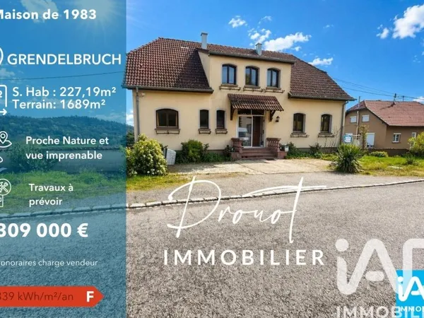 Maison 8 pièces 227 m²