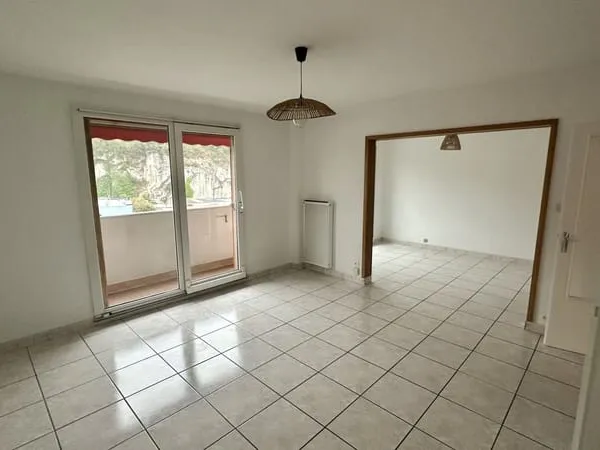 Appartement à louer Fontaine