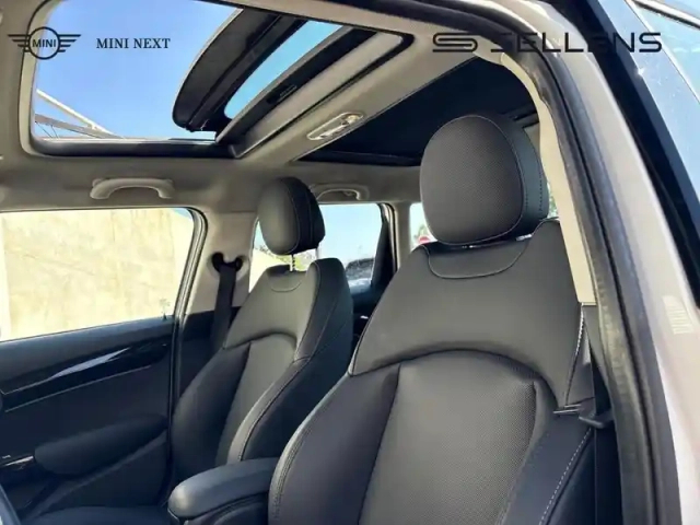 Mini Mini 5 portes cooper 136ch edition premium plus bva7 — photo 17