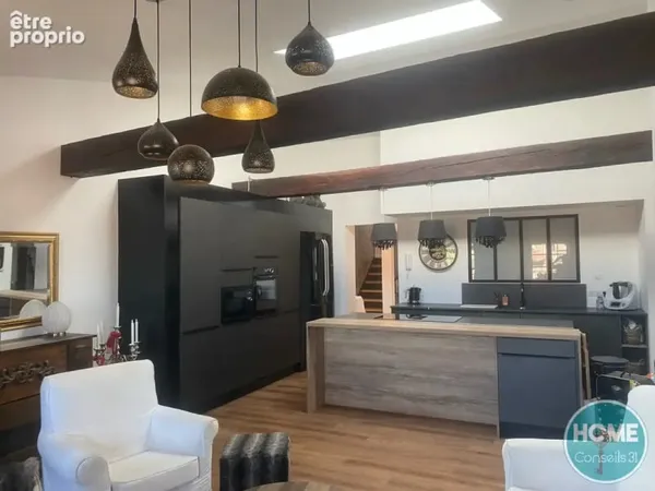 Coup de Coeur : Élégant T3 de 104 m2 au coeur du Triangle d'Or
