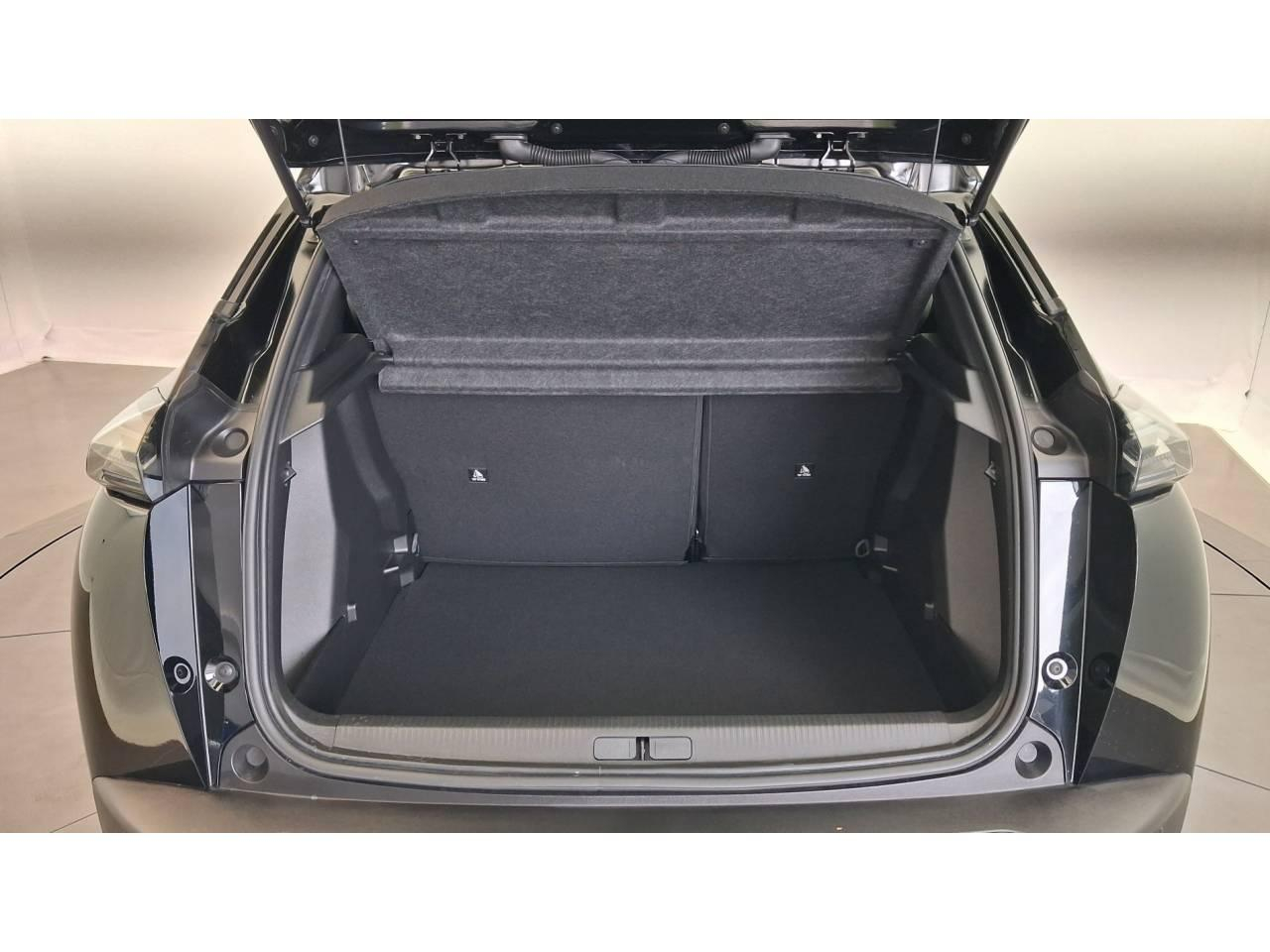 Peugeot 2008 hybrid 145 e-dcs6 allure — photo 9