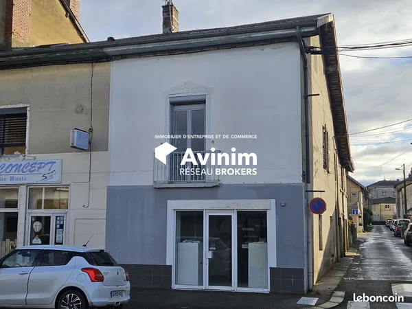 Local commercial 49 m² Bourg-en-Bresse