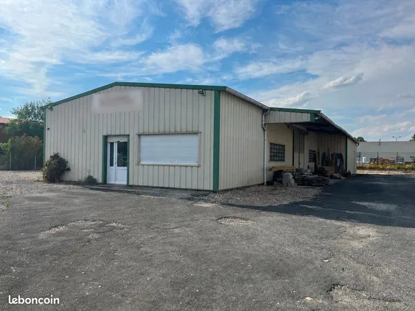 Local d’activité et entrepôt Vente Ervauville  345m² 249000€