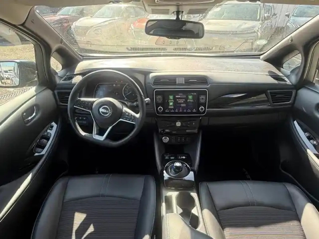 Nissan Leaf 150ch 40kwh n-connecta 22 — photo 10