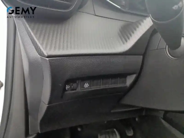 Peugeot 2008 puretech 130 s&amp;s eat8 — photo 17