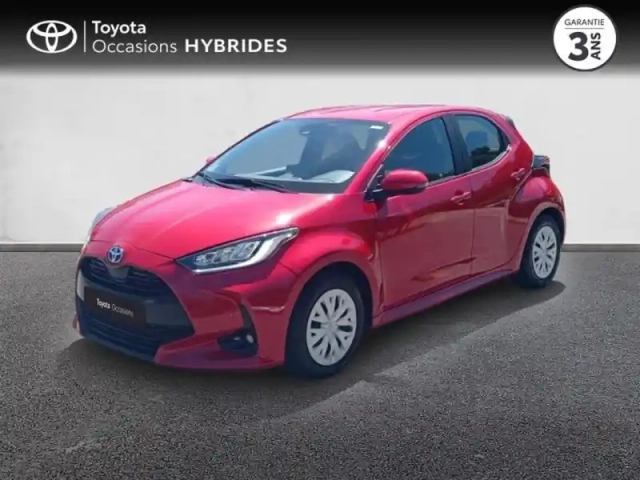 Toyota Yaris 116h dynamic business 5p + programme beyond zero academy my21