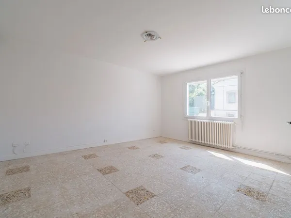 T2 bis duplex de 60 m² vendu loué - Centre de Rieumes