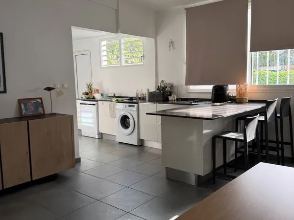 Superbe T3 meublé 78m² - Terrasse & jardin privatif - Route de Didier