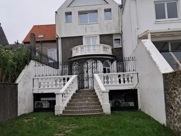 Maison + garage 4 voitures Boulogne Sur Mer 62200 France