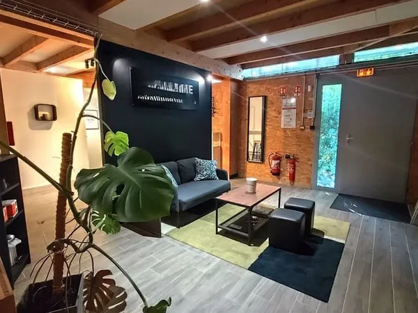 Local commercial 77 m²