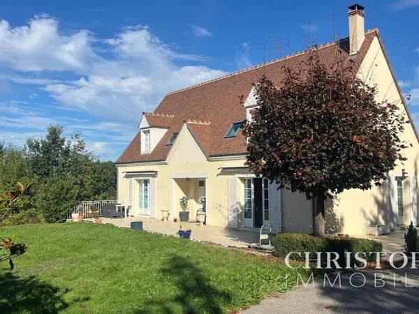 Maison 7 pièces 190 m²