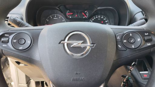 Opel Combo Cargo M 1.5 D 130 - Elegance – 2021 – 65417 km – Diesel – Boîte Manuelle — photo 25