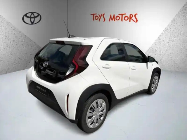 Toyota Aygo 1.0 vvt-i 72 dynamic — photo 5