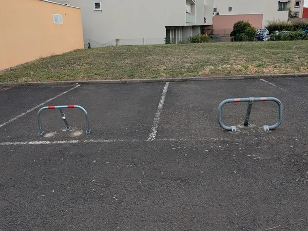 Parking exterieur