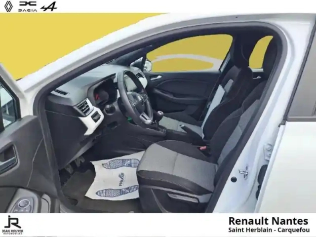 Renault Clio 1.0 tce 90ch limited — photo 13