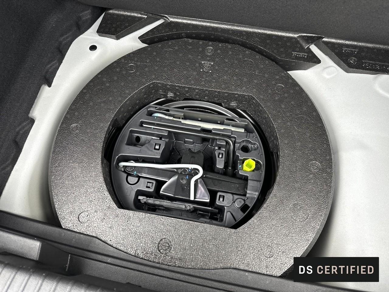 Ds Ds 3 crossback puretech 130 eat8 performance line+ — photo 38