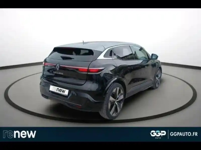 Renault Megane e-tech electric ev60 220ch techno super charge — photo 6