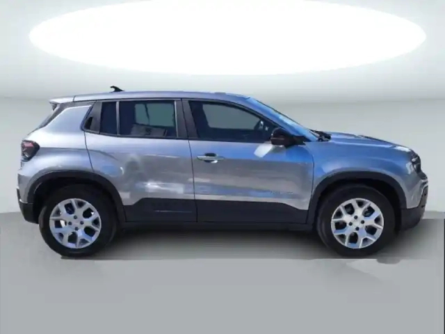 Jeep Avenger 1.2 turbo t3 100ch altitude — photo 6