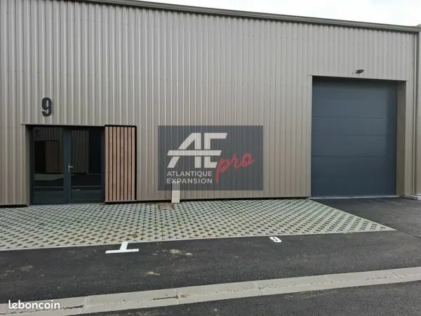 LOCAL D'ACTIVITE 225 m² TRIGNAC